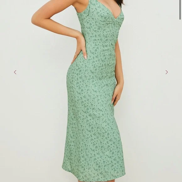 🖤NWT🔺HOUSE OF CB CORNELIA
Green Tonal Floral Midi Dress - Picture 8 of 14